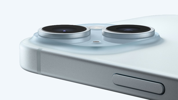 iPhone 15 (Plus): larger aperture and Action mode