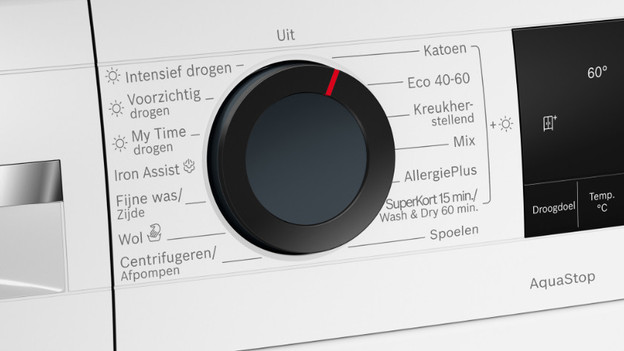 Display washer dryer combination