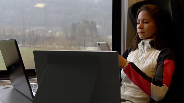 Travailler en déplacement avec deux écrans