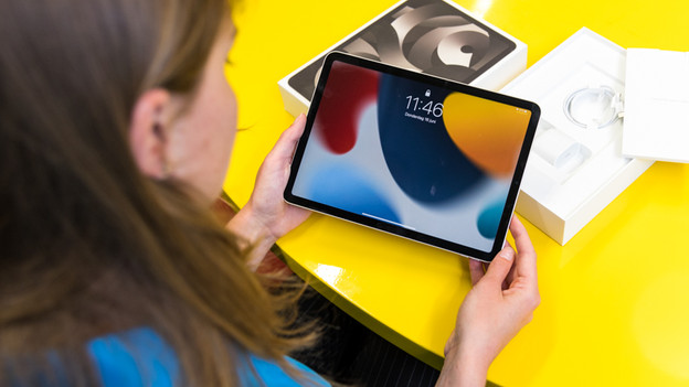 Apple iPad Air (2022) avec Apple Pencil