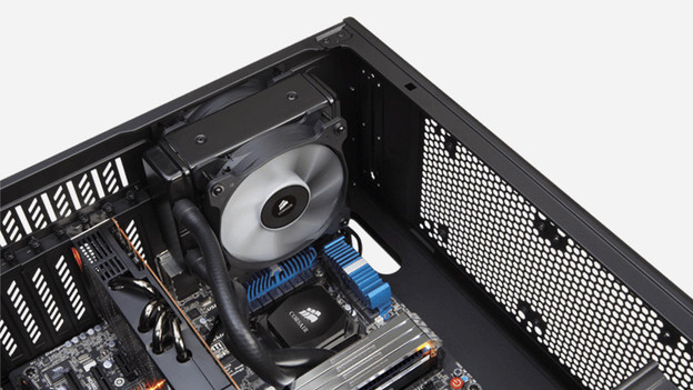 Moederbord in computerkast