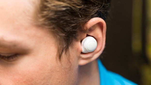 Sony WF-C500 : format compact