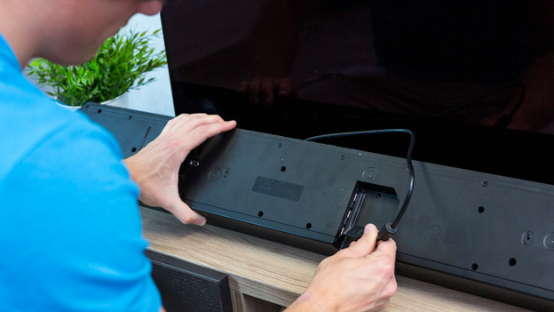 Connect the soundbar