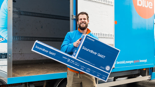 Soundbar installeren en ophangen + achterspeakers aansluiten