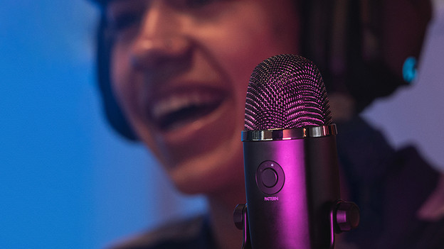 Blue Yeti X: 24 bit / 48kHz