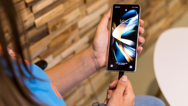 Mobile phone fast charging phone fast charging