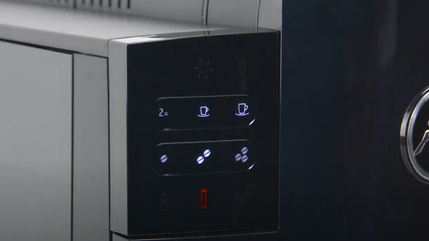 Waterfilter in JURA D4 plaatsen