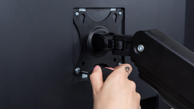 Step 7: install the monitor arm on the monitor