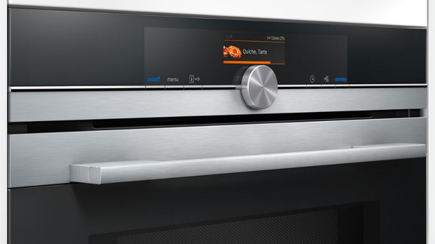 Oven with automatic programs