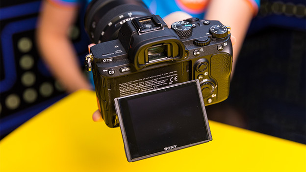 A7 III: ergonomic design