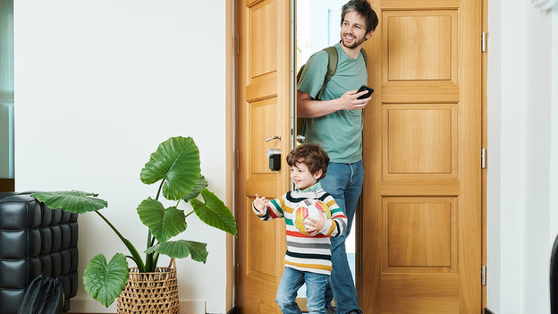 1. Vous entrez toujours