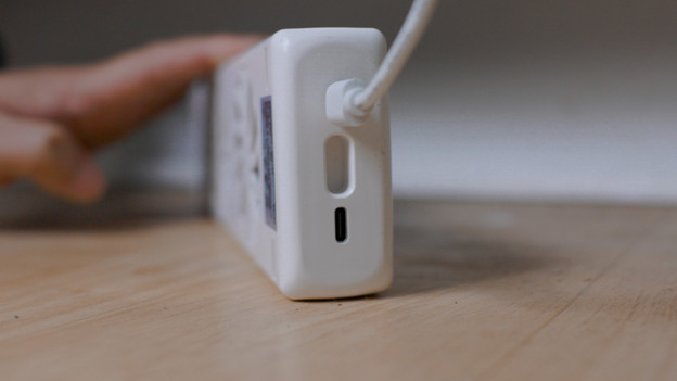 Brancher les câbles