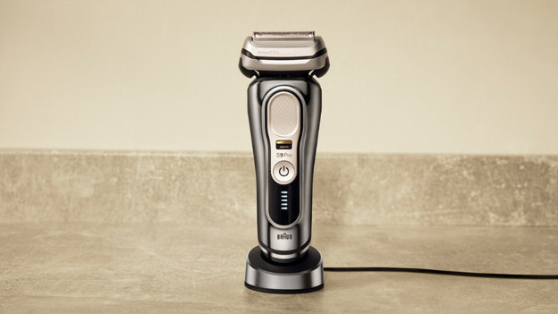 How do you choose an electric shaver?