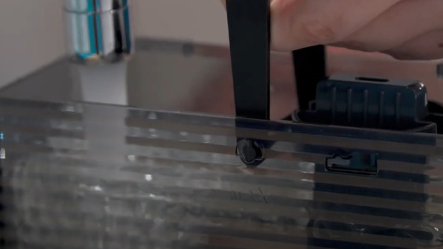 Vul het waterreservoir