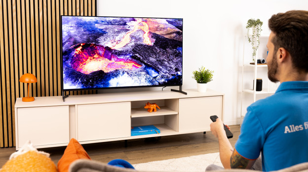 Sony BRAVIA 8 II QLED technology