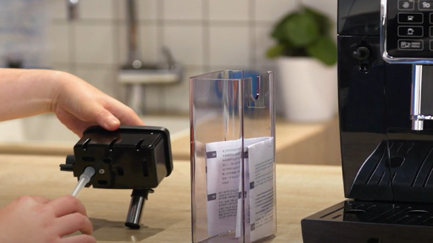 Assemble the milk system