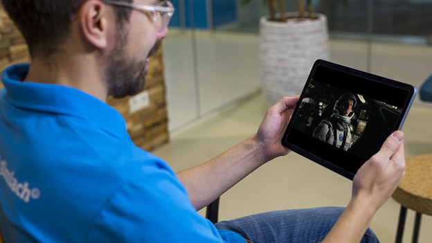 Watch a movie on the Apple iPad