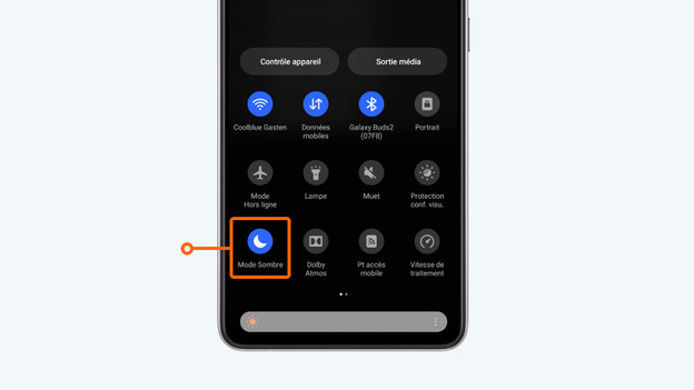 Mode sombre smartphone Samsung