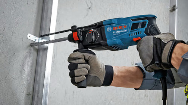 Drilling in concrete: hammer drill or combi hammer