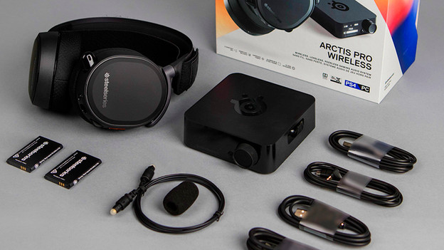 All parts of the Arctis Pro