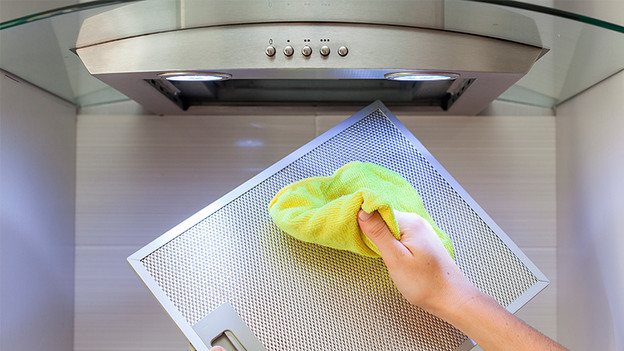 Cleaning filter range hood
