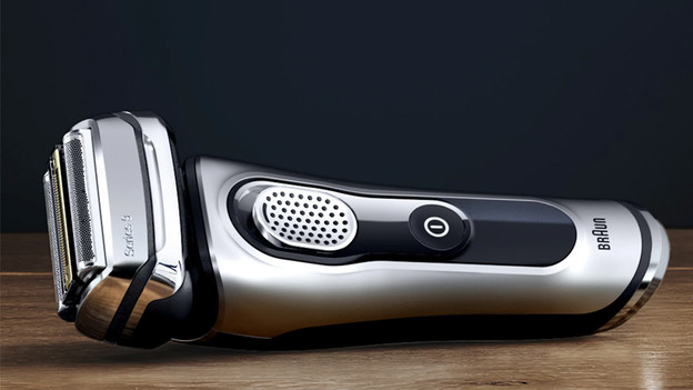 Unlock electric shaver