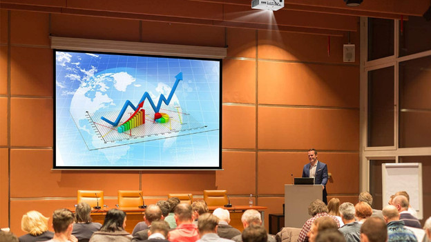 Large rooms ANSI lumen