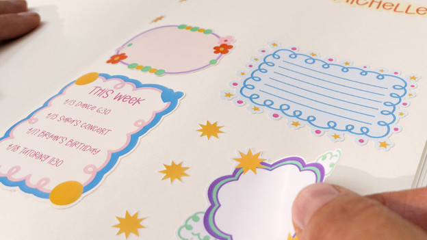 Cricut StickerPix Print + Cut : photos et autocollants de toutes les formes