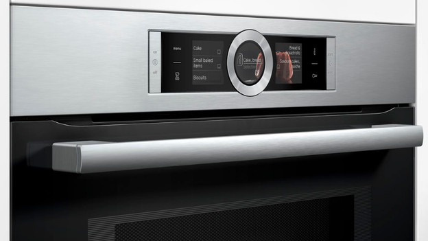 Oven with automatic programs