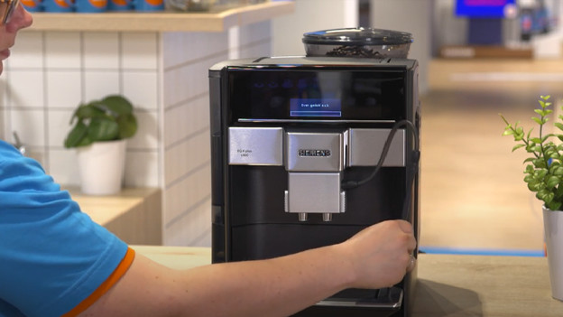 Spoel de machine door