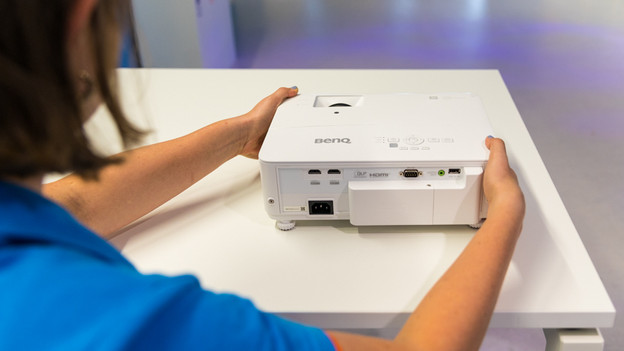 Déplacer le vidéoprojecteur