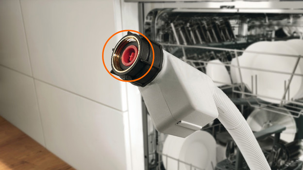 Raccord aquastop intégré avec capuchon