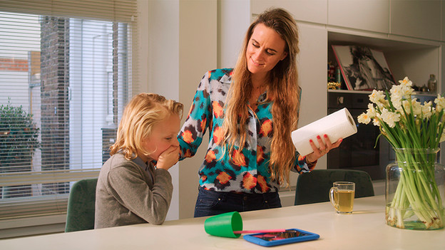 Kurio children's tablet: sturdy and splash proof