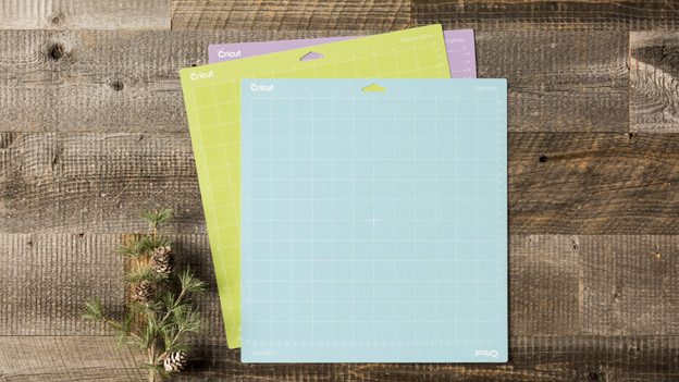 Cutting mat for cutting machines