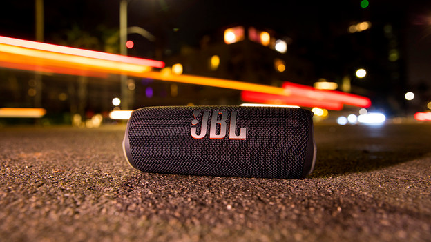 JBL Flip 6: geen radio