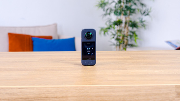 X3: 360-degree footage in 5.7K at 30 fps