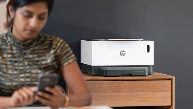 Person with HP printer