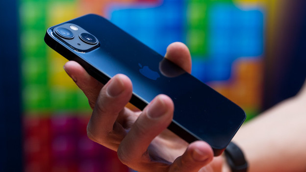 What does the condition of a refurbished iPhone mean?