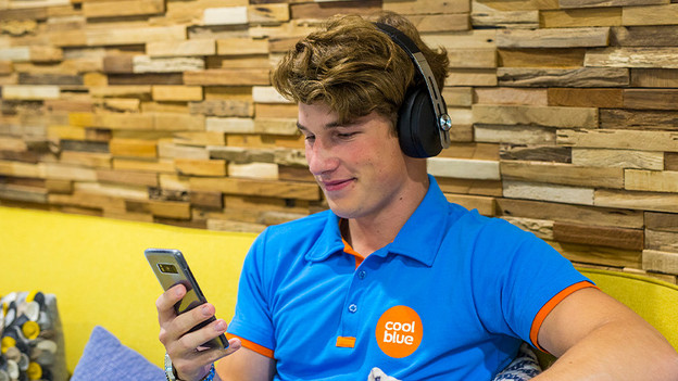 Connecter un casque audio à un téléphone