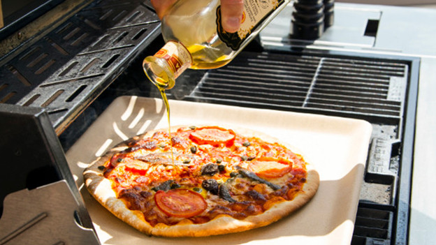 Cuire des pizzas et du pain