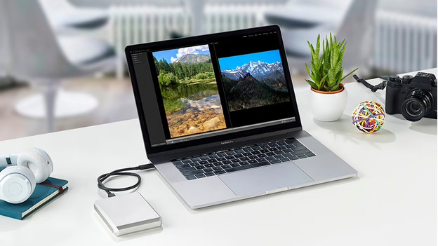 Split screen on MacBook