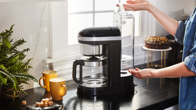 Koffie maken met een KitchenAid filter koffiezetapparaat