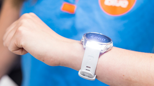 Flashlight and red night mode