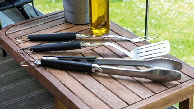Which barbecue accessories do you need?
