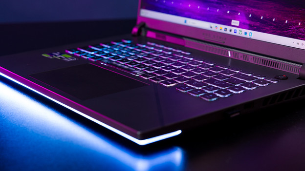 RGB verlicht ASUS ROG Strix gaming laptop