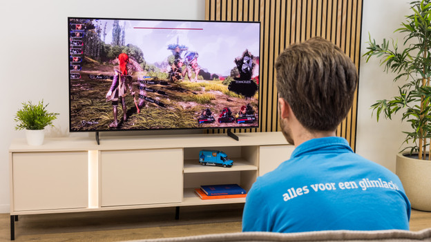 100-hz-taux-de-rafraichissement-samsung-oled-s85f