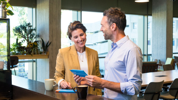 Verras je klanten of collega's met de Coolblue Cadeaubon