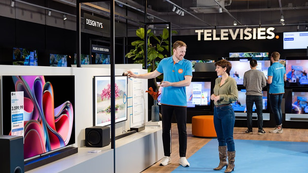 What are showroom products?