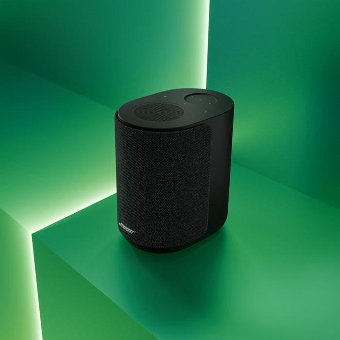 Bose Lifestyle Ultra Speaker Zwart product in gebruik