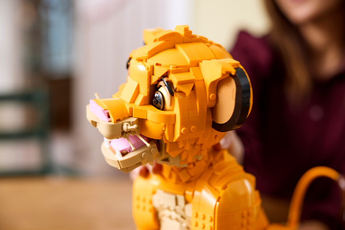 LEGO Disney Young Simba the Lion King 43247 product in use